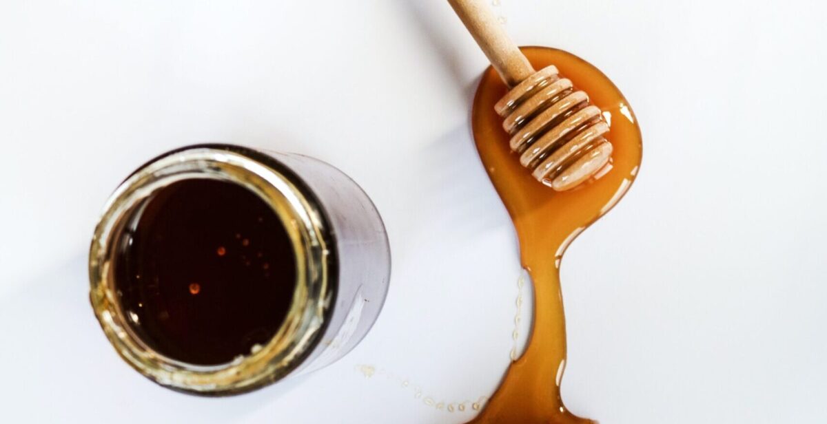 ¿TOMAR JALEA REAL ENGORDA? » Mitos y realidad