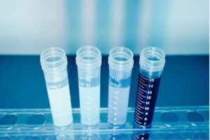 Producción del Ácido Perclórico. Foto de Tara Winstead. Pexels