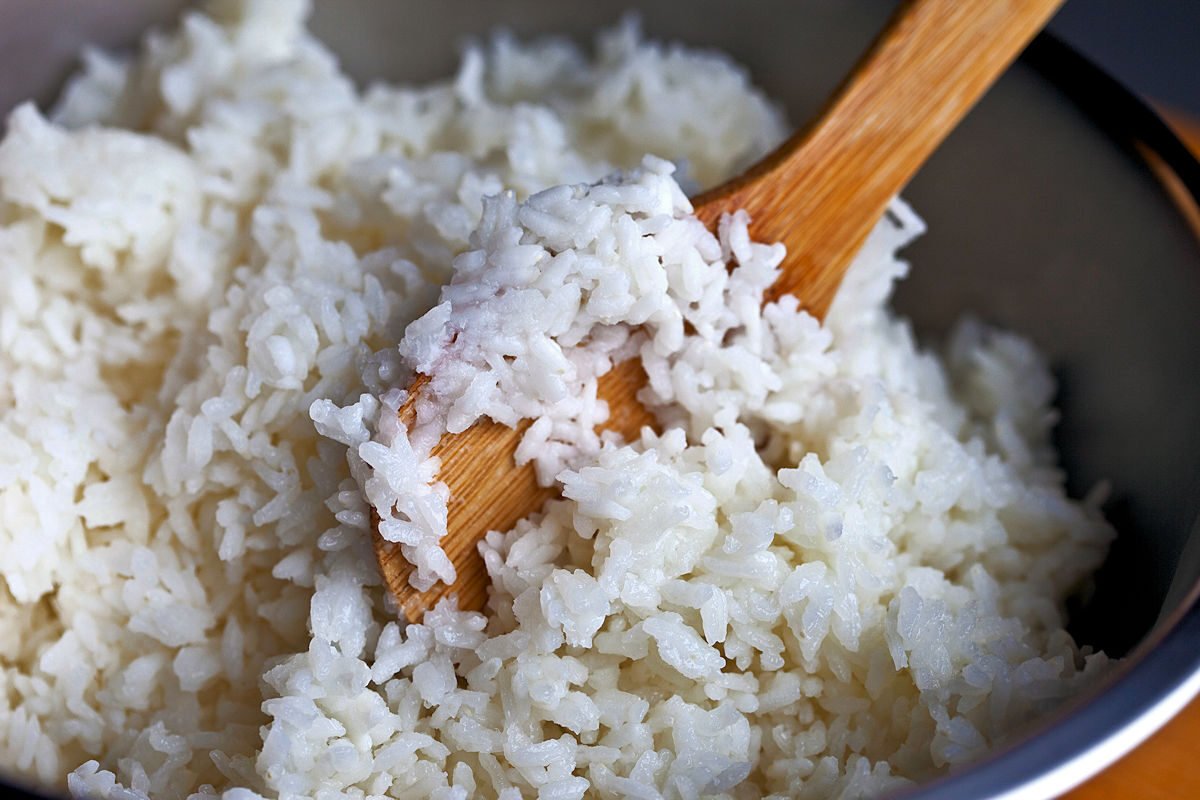 Cocer arroz al vapor