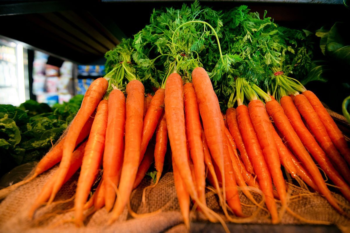 Elegir la zanahoria más fresca