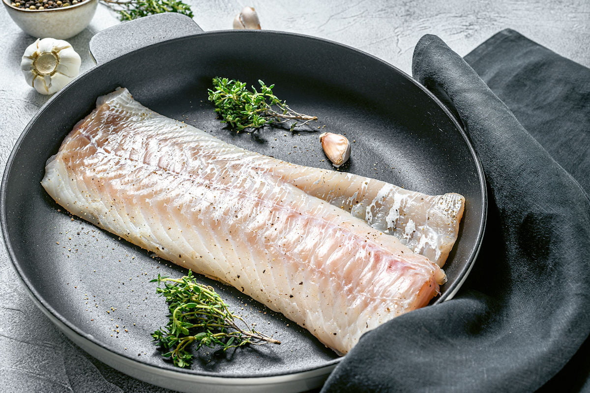 Cocer bacalao en una sartén