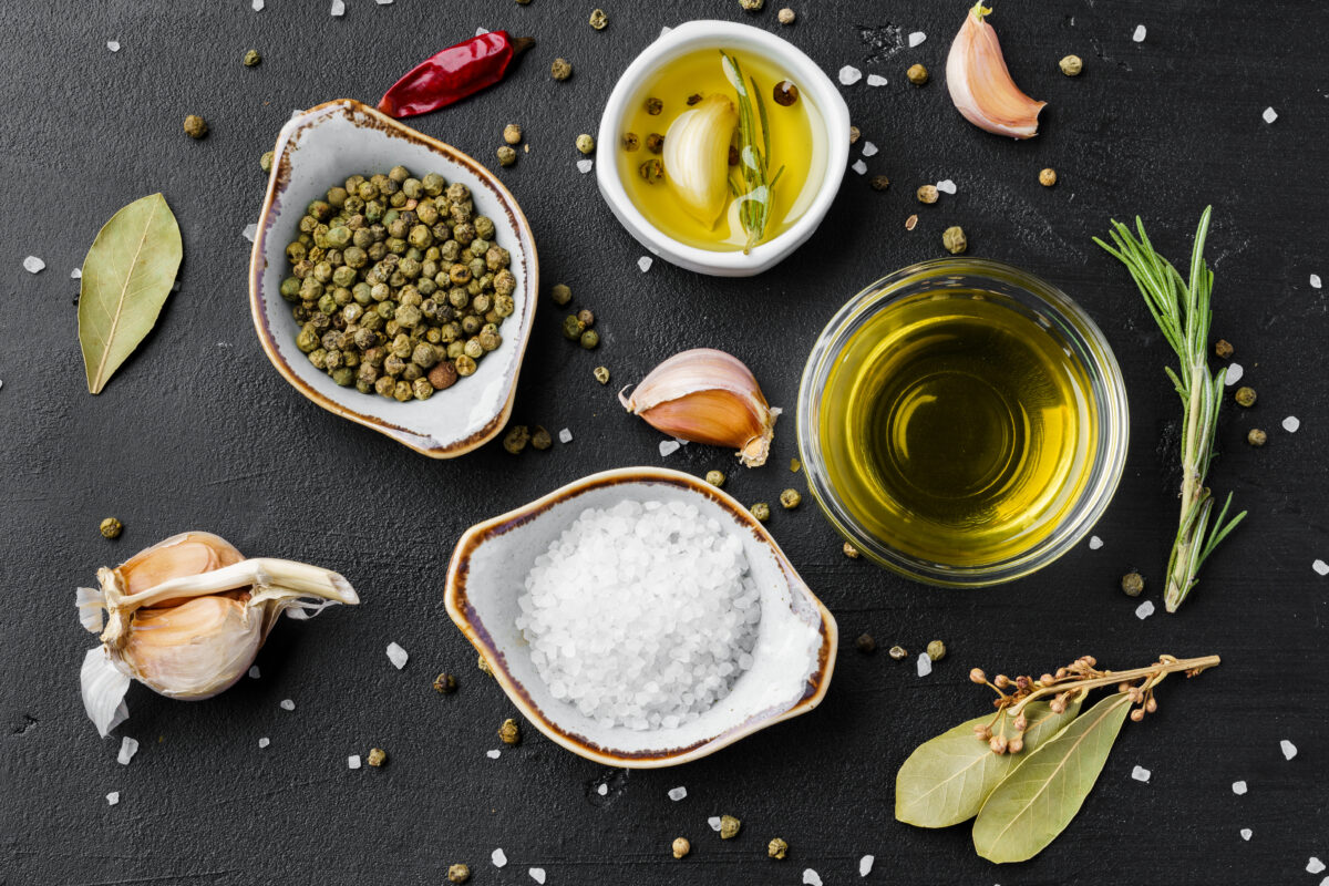 Consumo de Aceite. Foto por Envato.