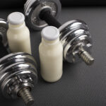 KÉFIR » Beneficios, Propiedades y Contraindicaciones Kéfir para bajar de peso. Foto por Envato.