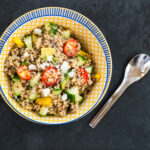 QUINOA » Usos, Propiedades, Beneficios en la Salud y Recetas Receta de ceviche con quinoa. Foto por Envato.