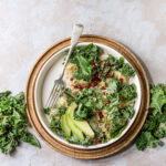 QUINOA » Usos, Propiedades, Beneficios en la Salud y Recetas Beneficios del consumo de quinoa. Foto por Envato.