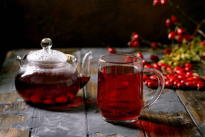 Infusión de Escaramujo. Foto por Envato.