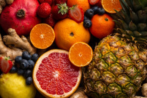 Frutas con Ácido Ascórbico. Foto por Envato.