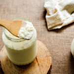 KÉFIR » Beneficios, Propiedades y Contraindicaciones Yogur de Kéfir. Foto por Envato.