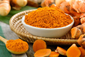 Contraindicaciones de la cúrcuma. Foto por Envato.