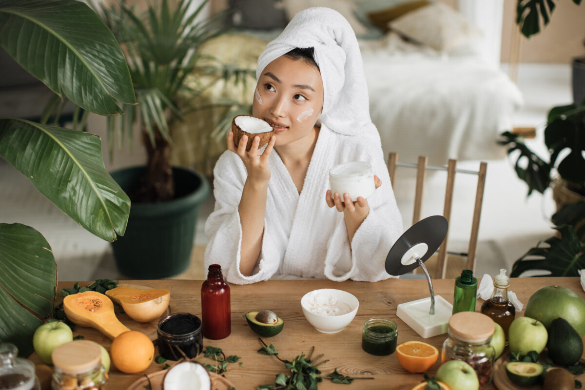 Mascarilla de Coco. Foto por Envato.