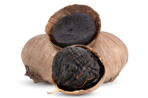 Usos del Ajo Negro. Foto por Envato.