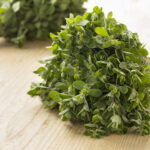 Beneficios de la Mejorana. Foto por Envato.