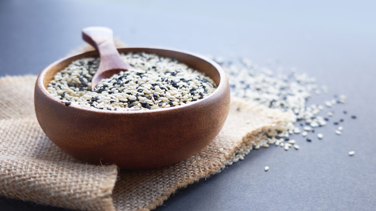 Propiedades del Ajonjolí. Foto por Envato.